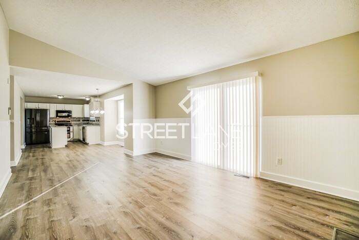 4573 Dungannon Dr - Photo 2 of 15