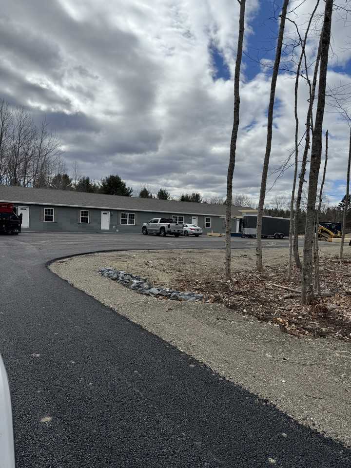 696 York Rd 1, Hermon, ME 04401 2 Bedroom Apartment for 2,200/month