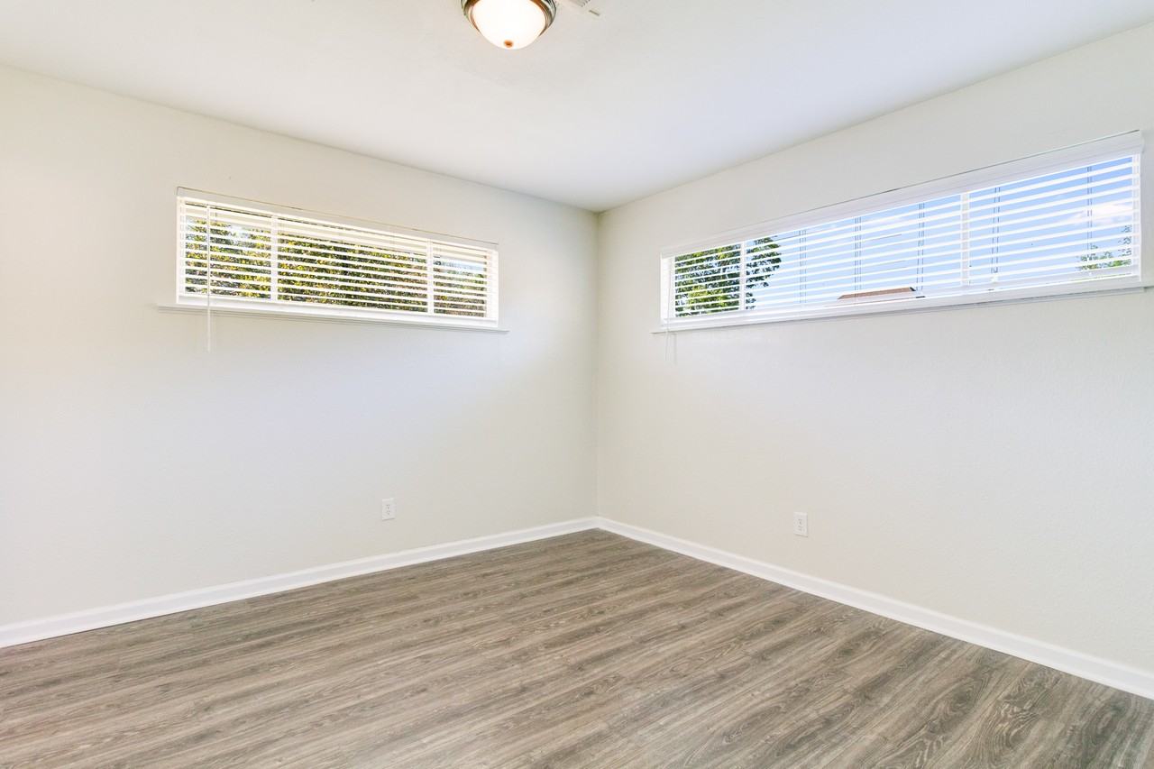 611 Dutton Dr #NA - Photo 7 of 15