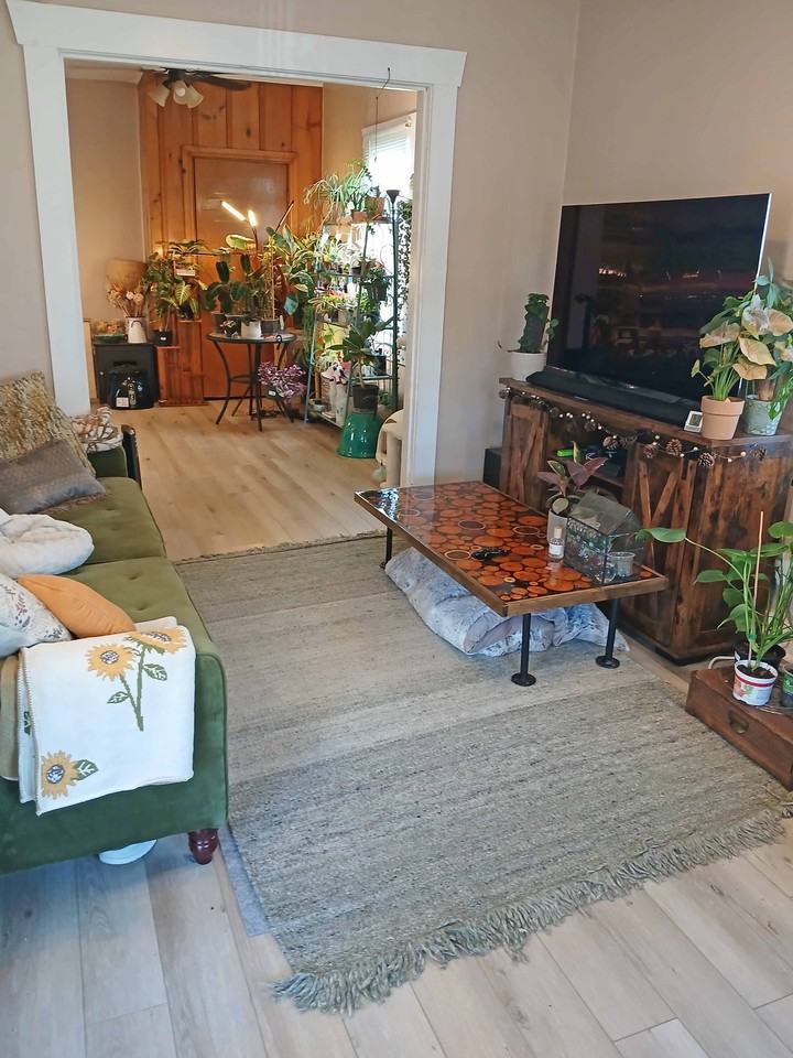 100 E Collins Ct #NA - Photo 3 of 13