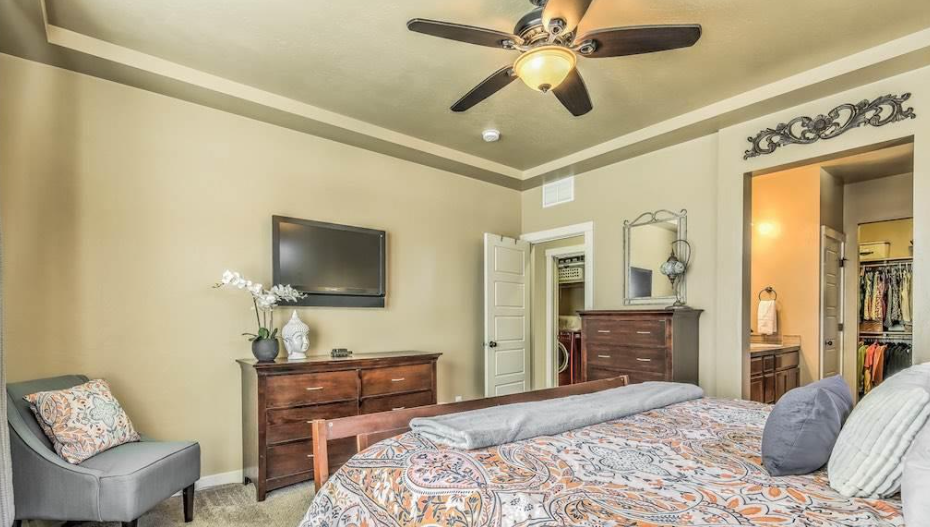 3749 E Jump Creek Ln #1 - Photo 5 of 11