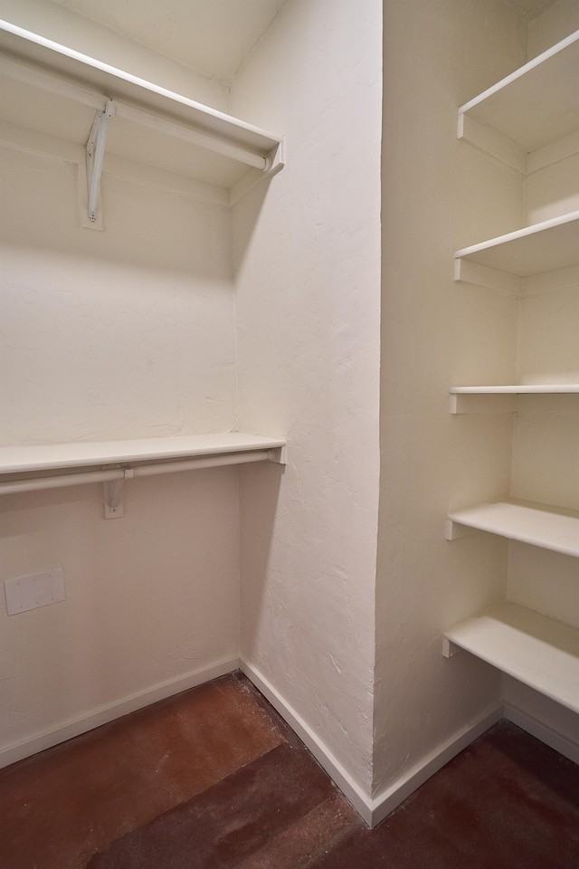 2542 E Seneca St #2542 - Photo 7 of 15