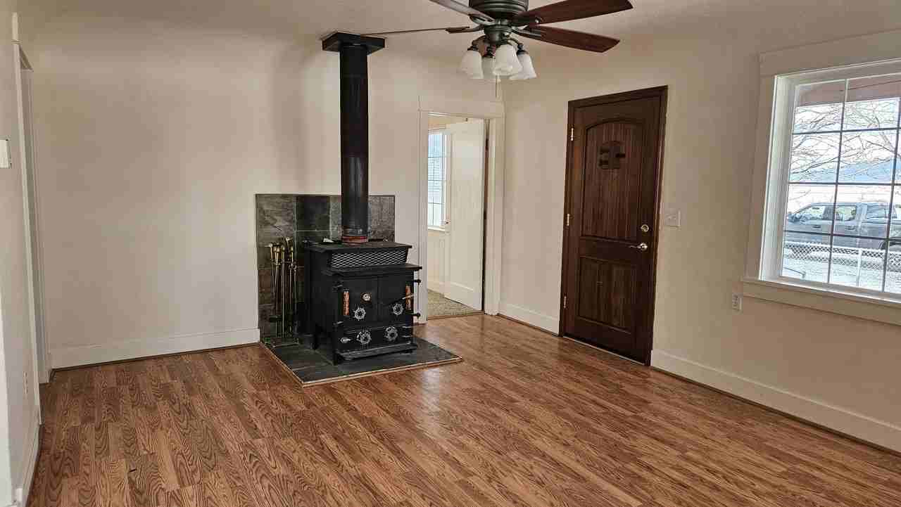 181 S 500 W #1 - Photo 3 of 12