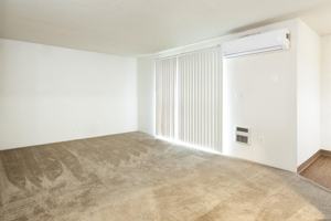 featured image of 950 Vineland Drive