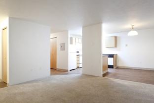 950 Vineland Dr - Photo 1 of 1