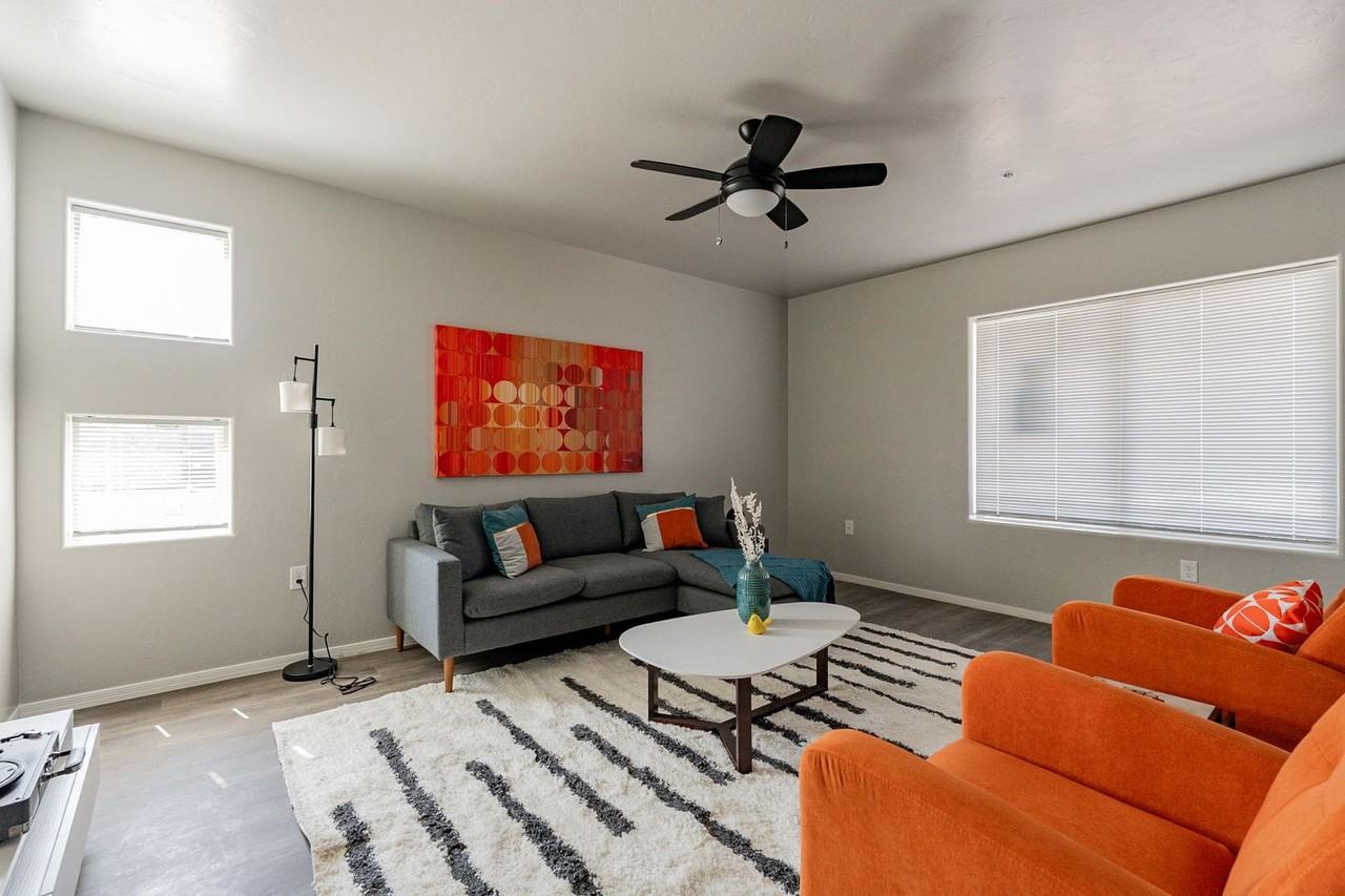 3139 E. Bellevue St. - Photo 2 of 50