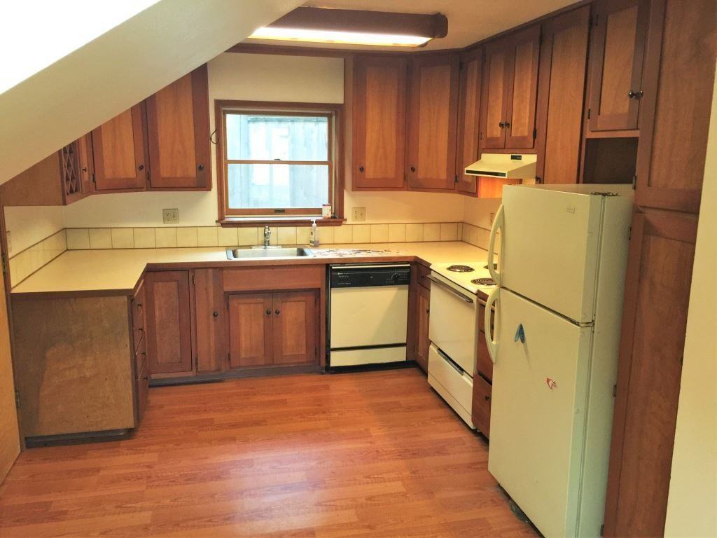 1019 Nw 23rd St - Photo 2 of 14