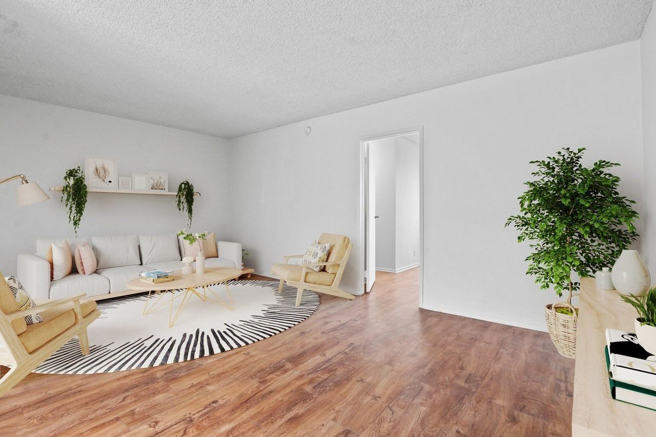 Stoner Avenue Apartments - Photo 5 of 27