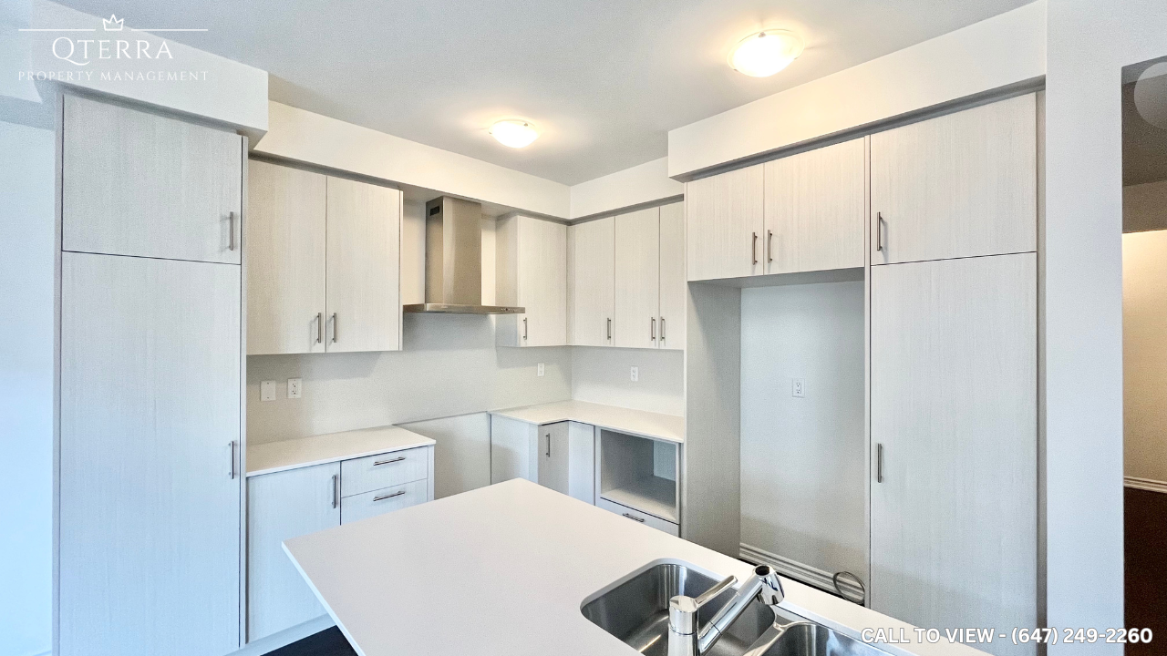 23 Gemini Dr, Barrie, Ontario L9S 2Z4 - Photo 2 of 21