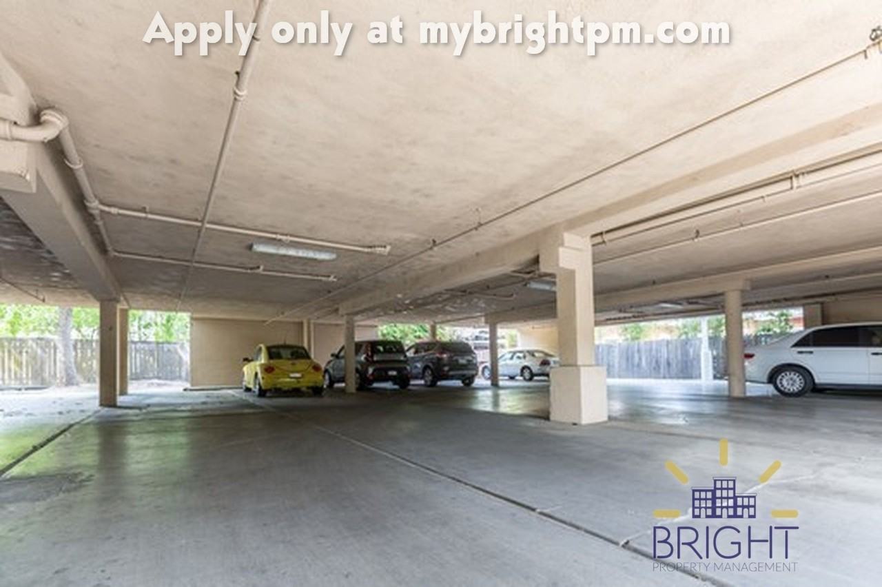 411 on First - Photo 4 of 15