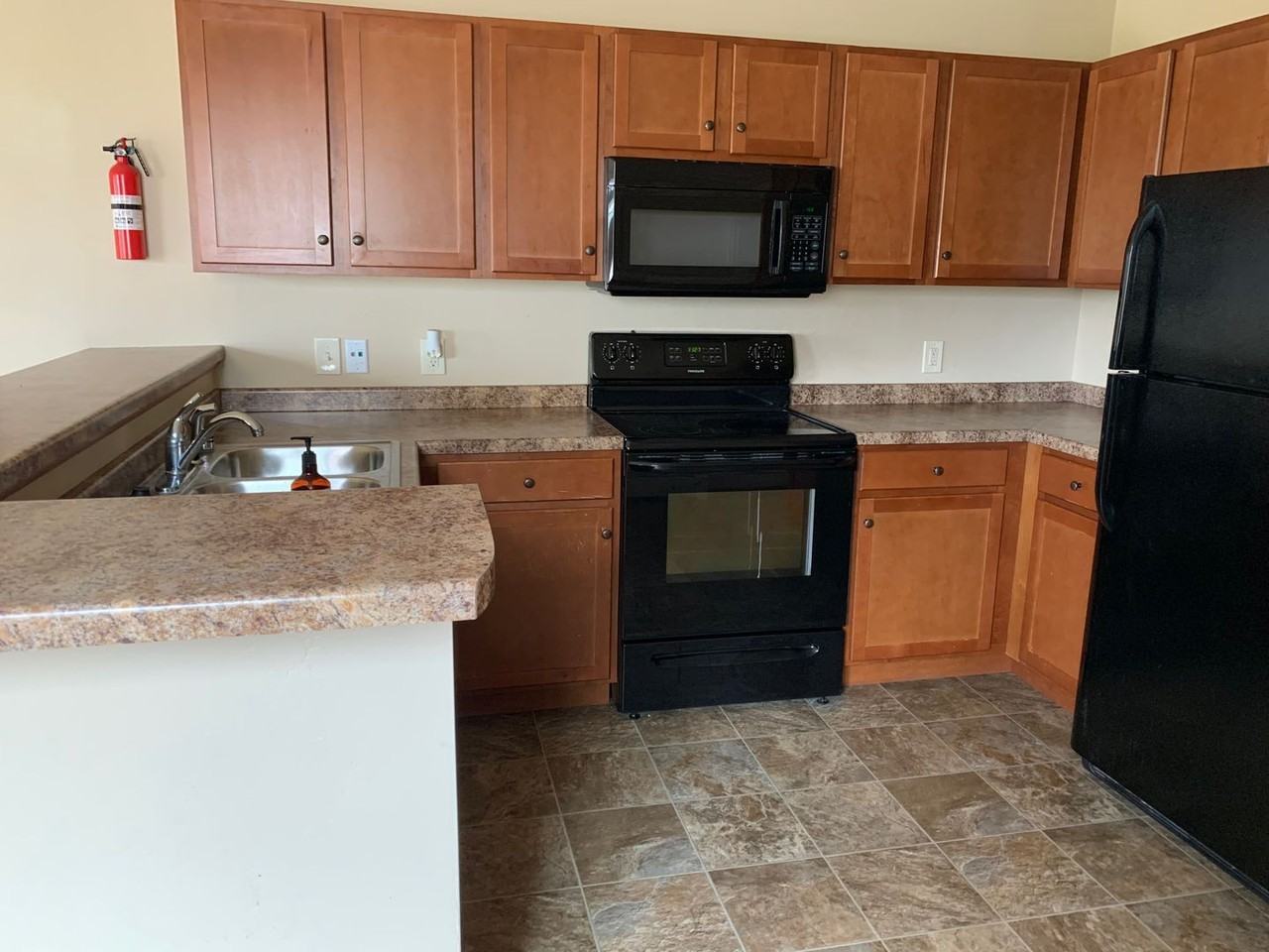 2156 S Broadway - Photo 2 of 9