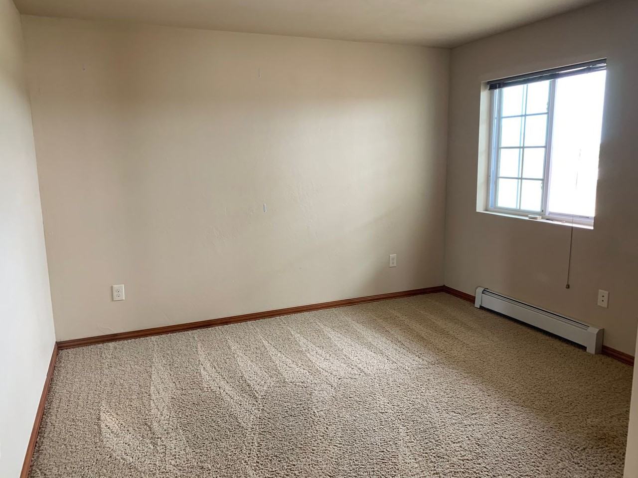 2156 S Broadway - Photo 6 of 9