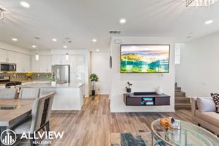 665 S Kinney Way - Photo 1 of 1