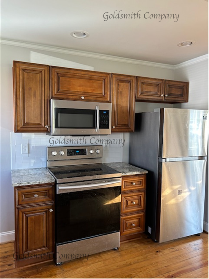 18 Deoyley Ave - Photo 2 of 9