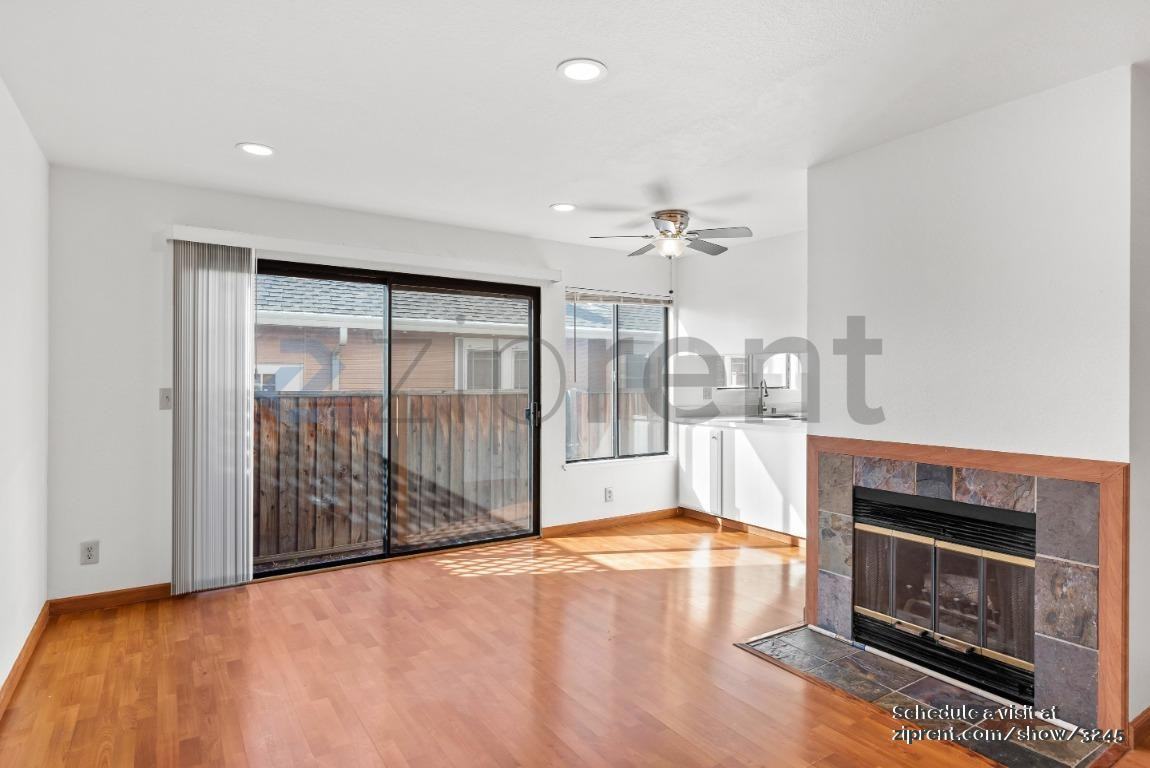 1494 Douglas St - Photo 2 of 17