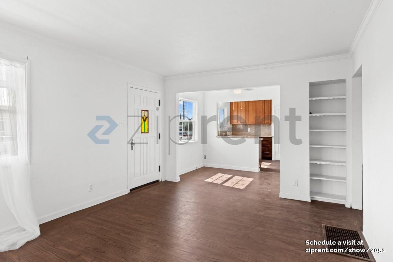 1831 Maine Ave - Photo 3 of 16