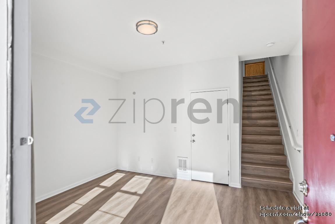 1407 Nevin Plz - Photo 2 of 32