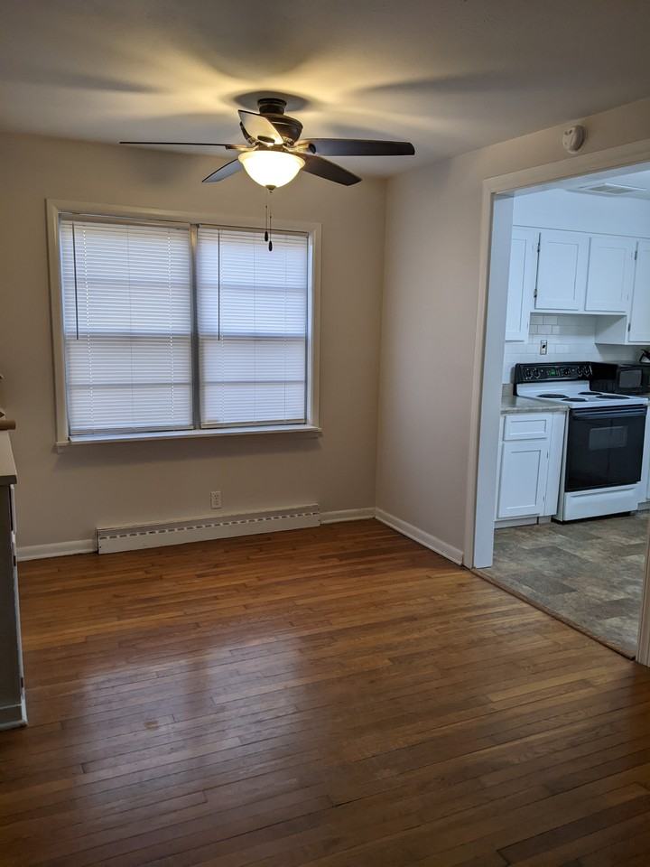 2245 W Coil St #NA - Photo 2 of 9