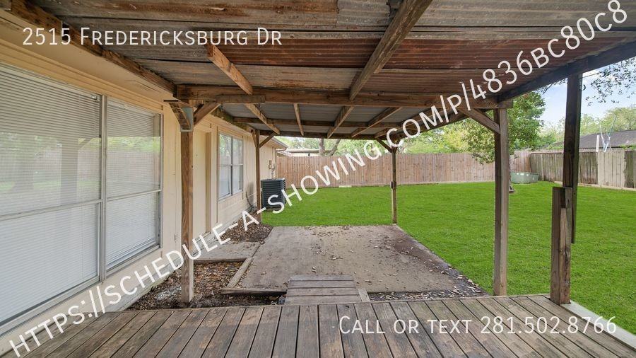 2515 Fredericksburg Dr - Photo 2 of 11