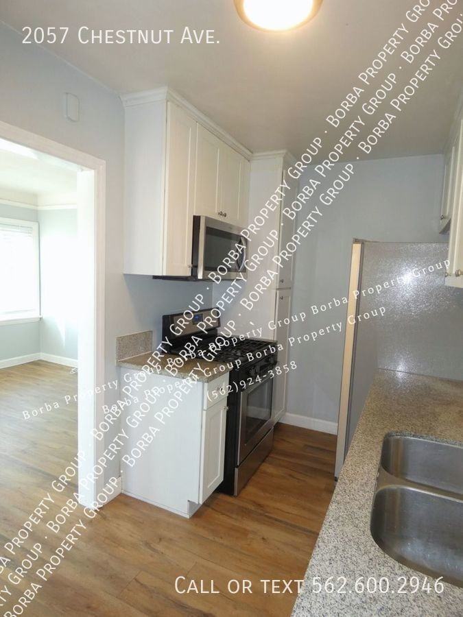 2057 Chestnut Ave - Photo 3 of 7