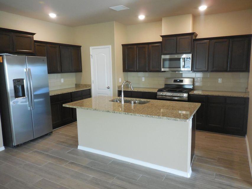 7312 Glacier Drive - Photo 2 of 13