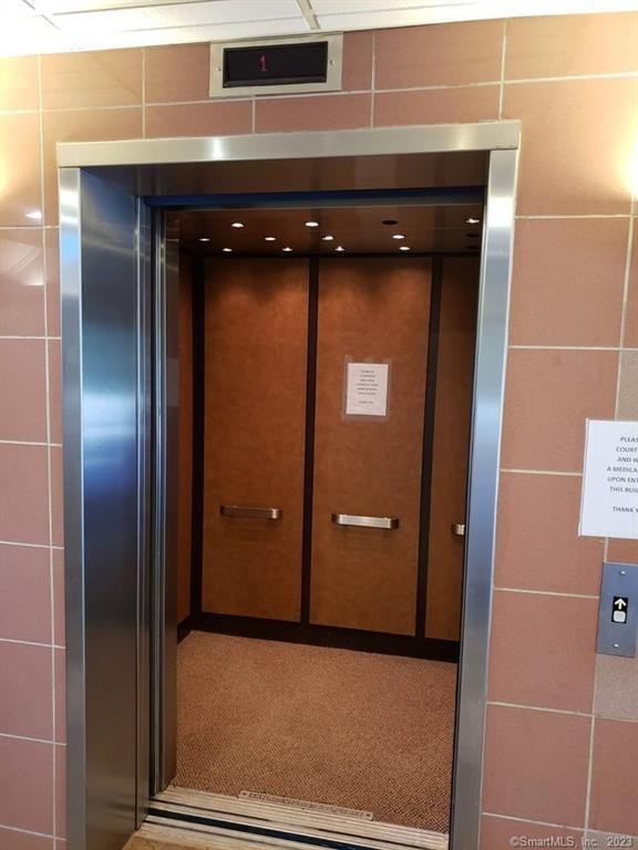 Winton Building 45 Wintonbury Ave - Photo 3 of 39