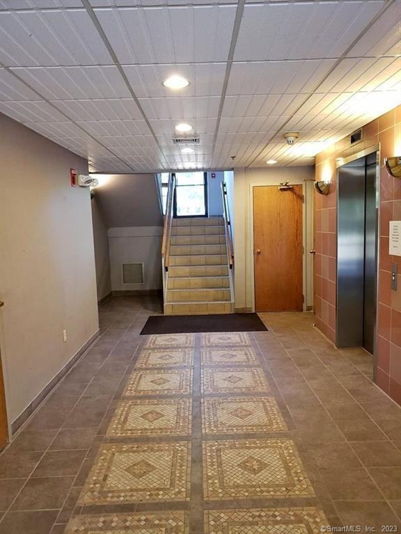 Winton Building 45 Wintonbury Ave - Photo 4 of 39