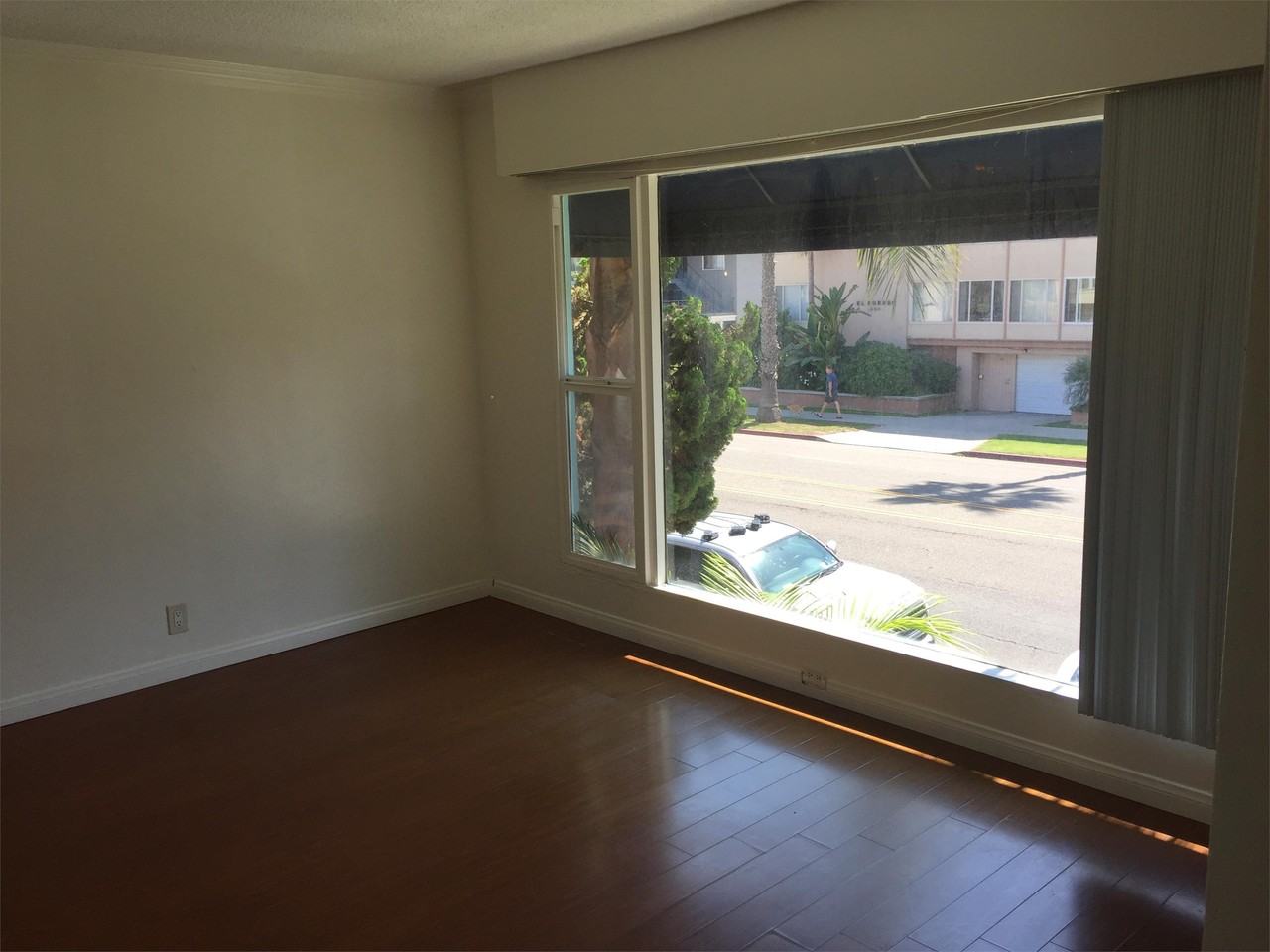 1235 - Photo 7 of 21