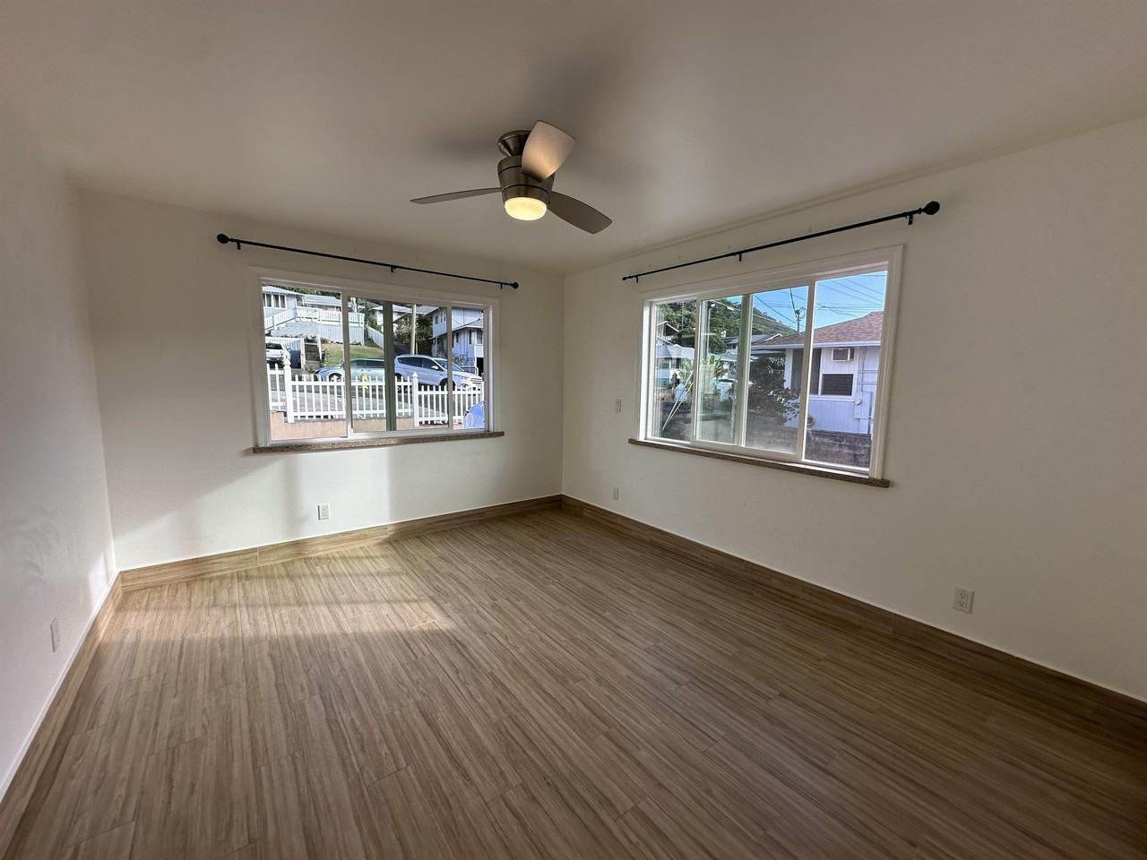 2036 9th Avenue - Photo 2 of 5