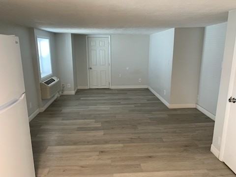 1674 Houston Avenue - Photo 5 of 11