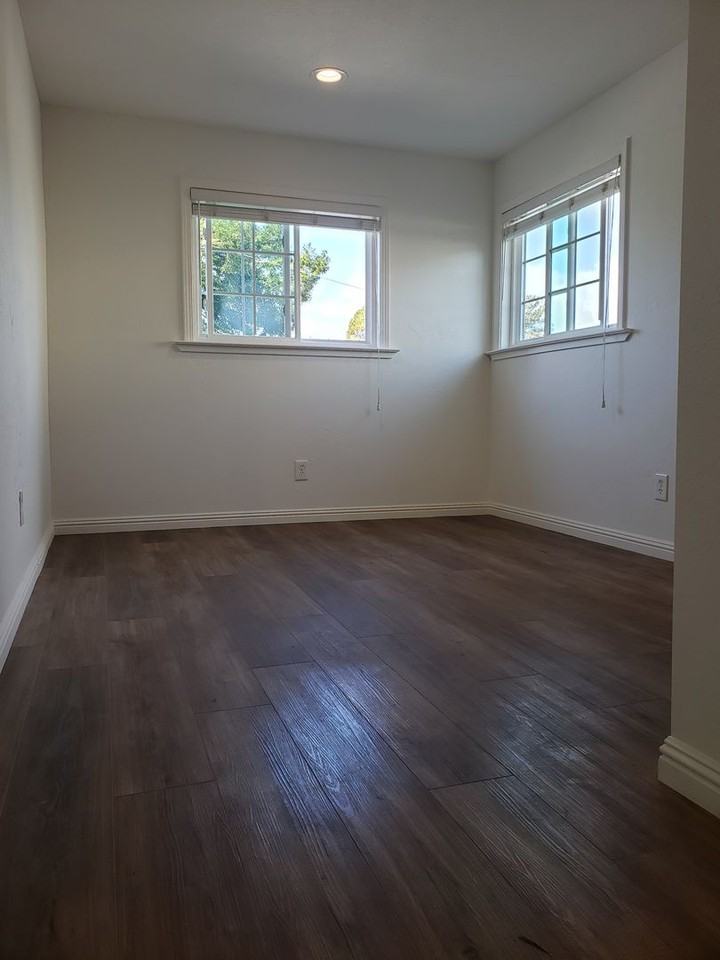 1350 45th Avenue - Photo 2 of 11