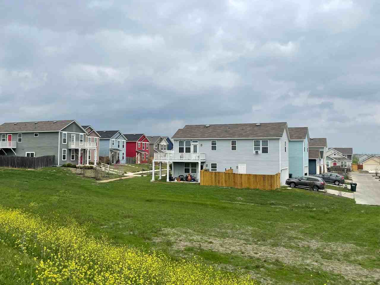420 Ferrule Dr #B - Photo 6 of 17