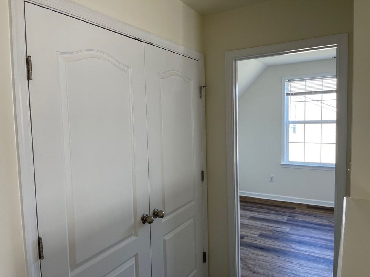 128 Lexington Pl - Photo 7 of 17