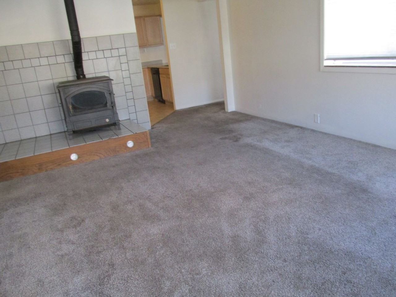 250 Adaline St - Photo 2 of 7