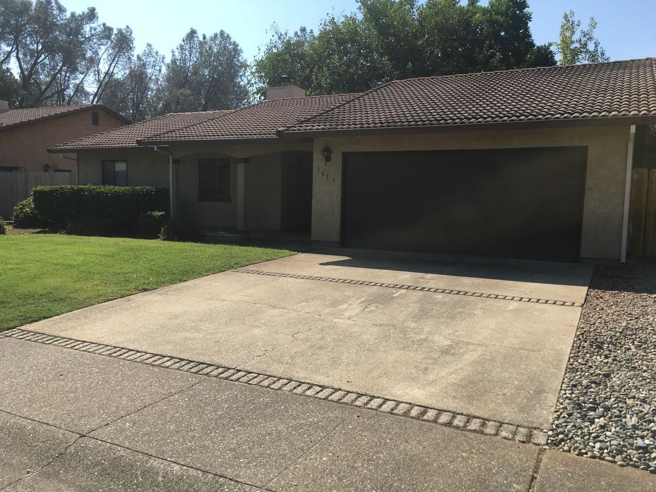 1611 Arroyo Manor Dr, Redding, CA 96003 3 Bedroom House for 1,780