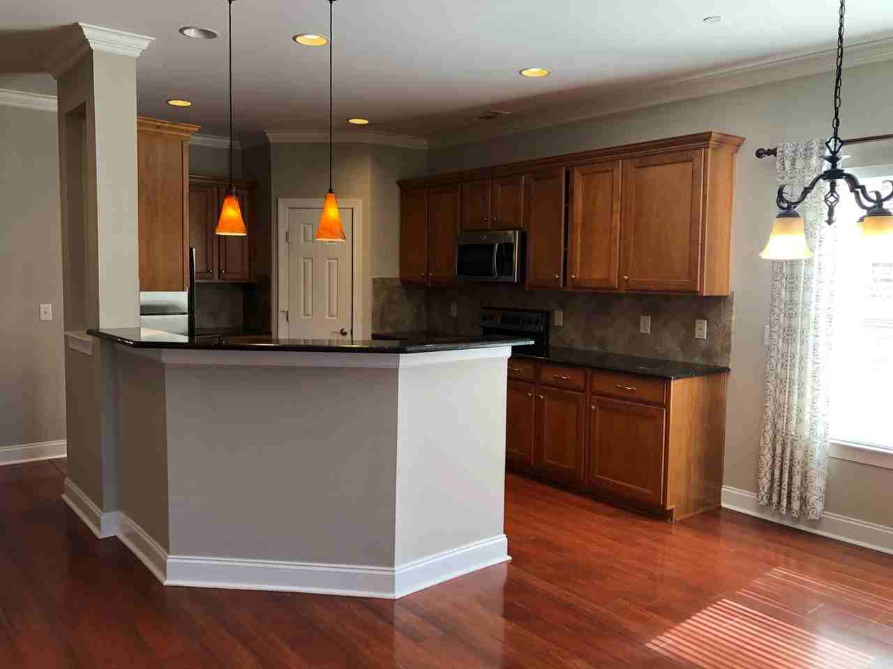 3392 Redmon Hl - Photo 3 of 16