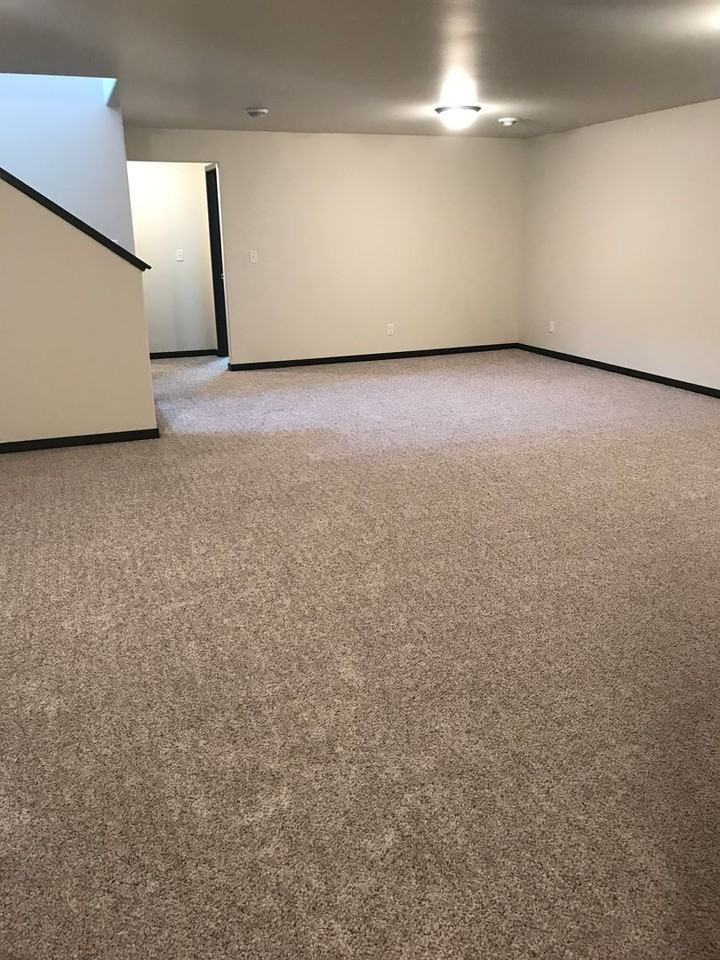3327 55th St S - Photo 3 of 6