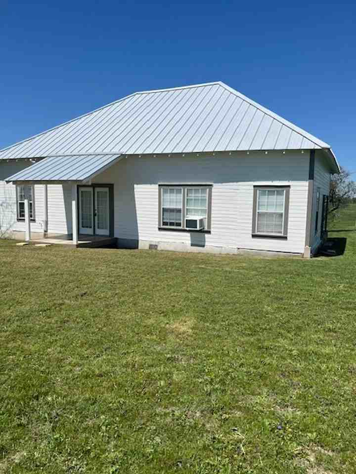 755 County Road 149 - Photo 2 of 32