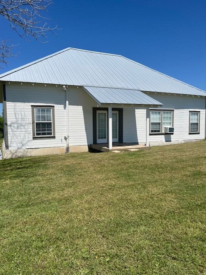 755 County Road 149 - Photo 5 of 32