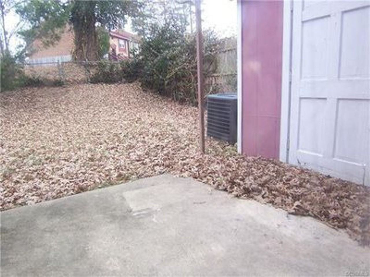 2115 Binford Ln - Photo 4 of 19