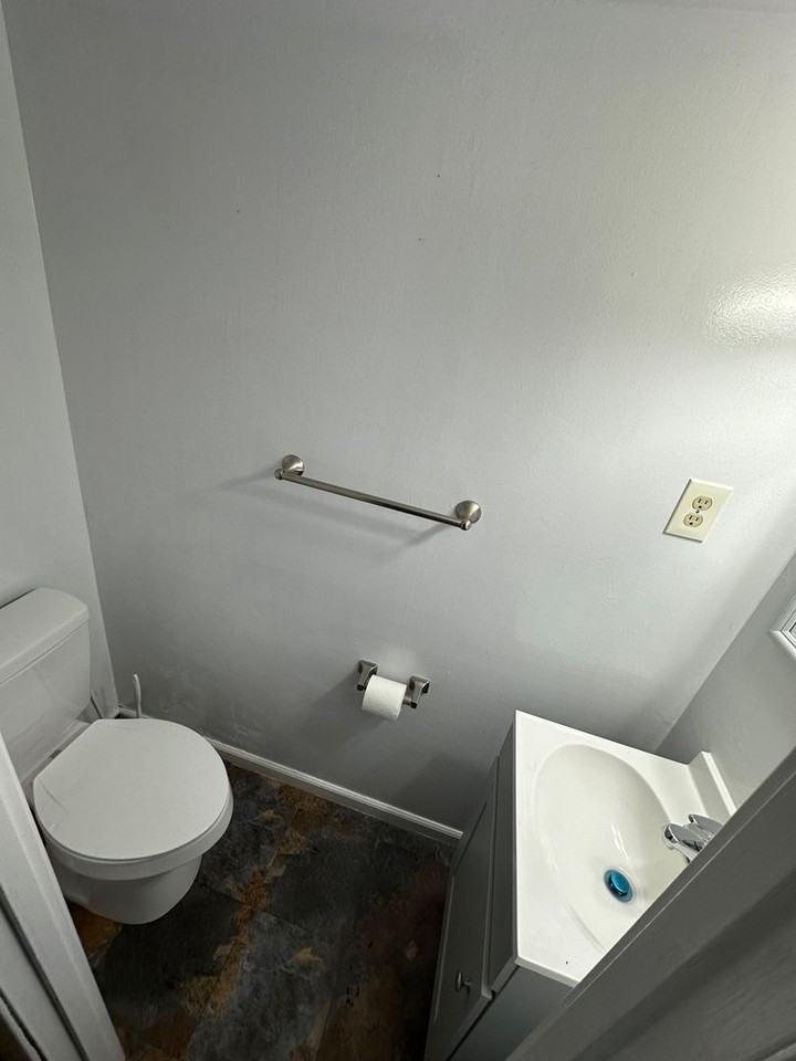 2115 Binford Ln - Photo 5 of 19