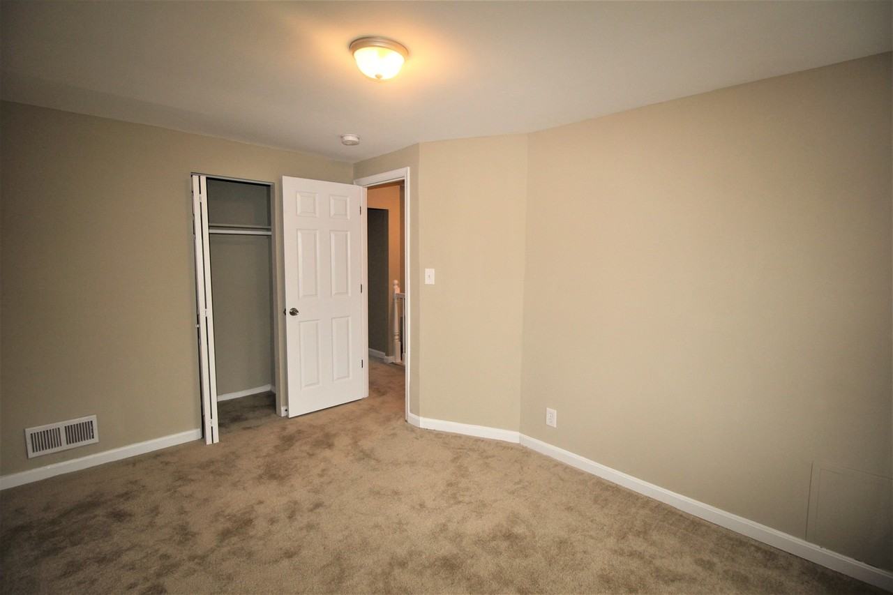 2067 Larkhall Road - Photo 5 of 6