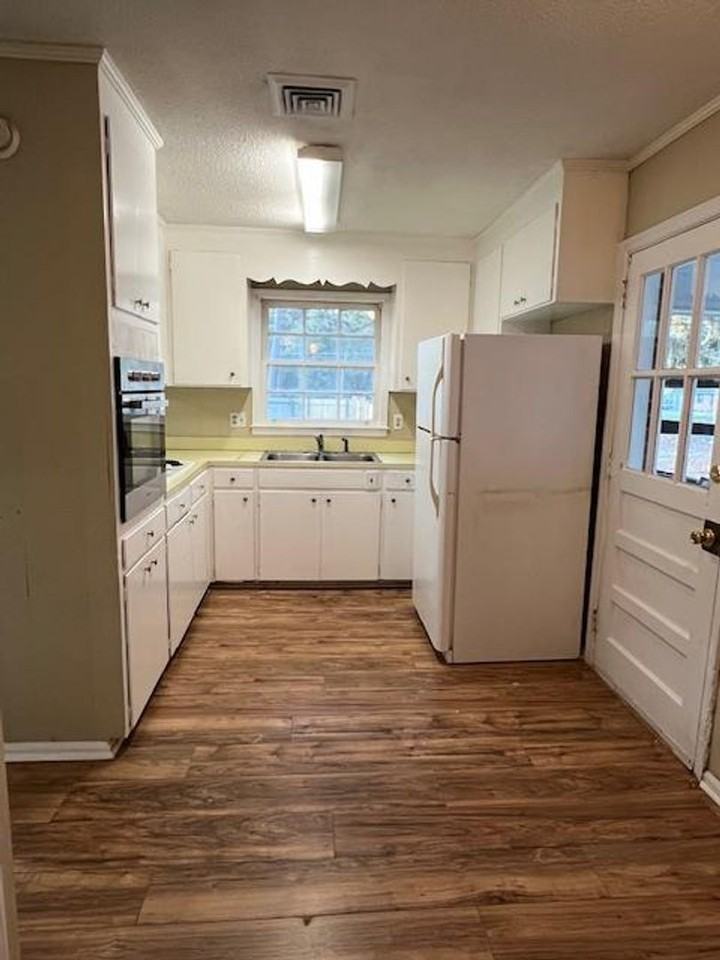 407 Northfield Rd - Photo 7 of 18