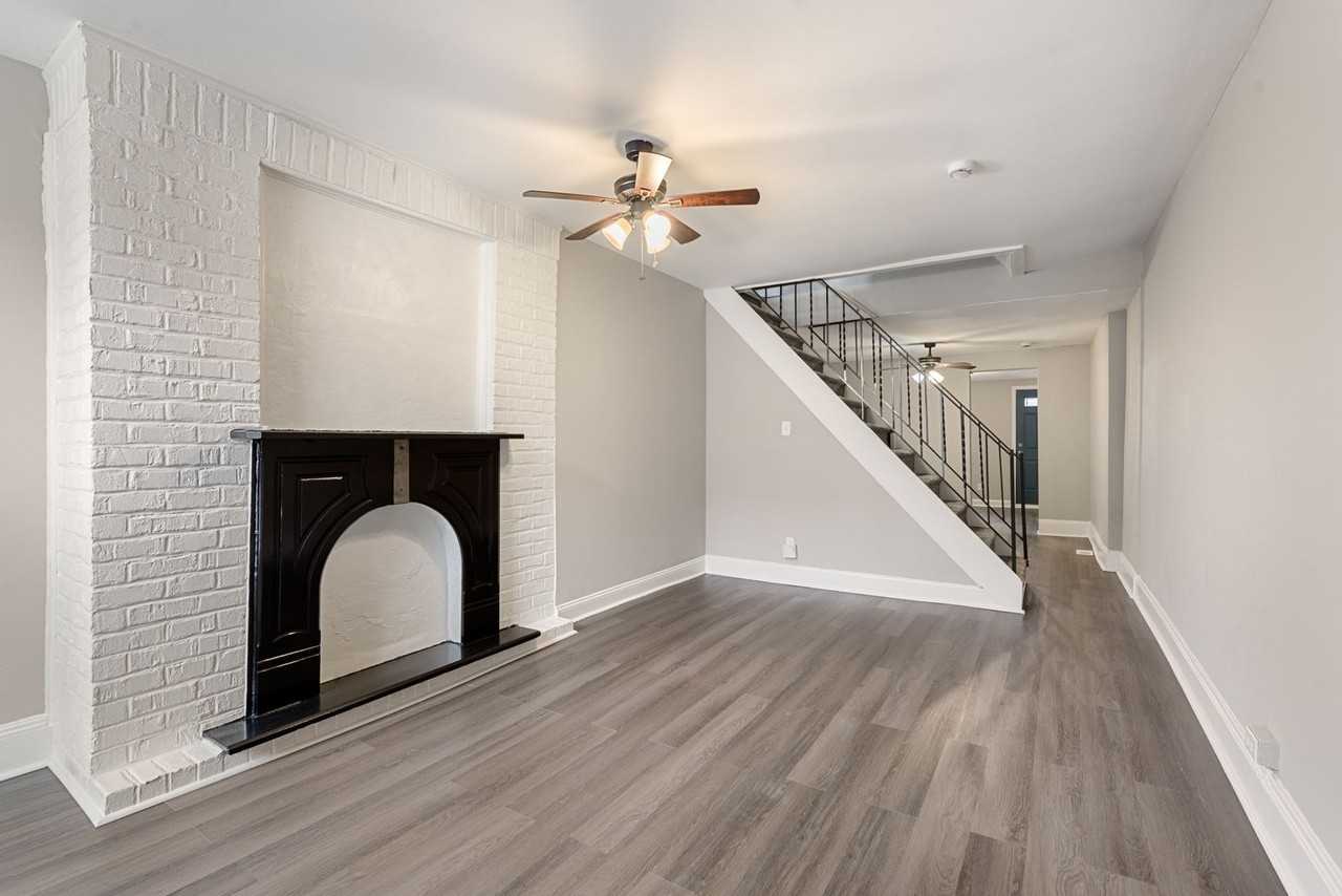 1513 W Pratt St - Photo 2 of 20