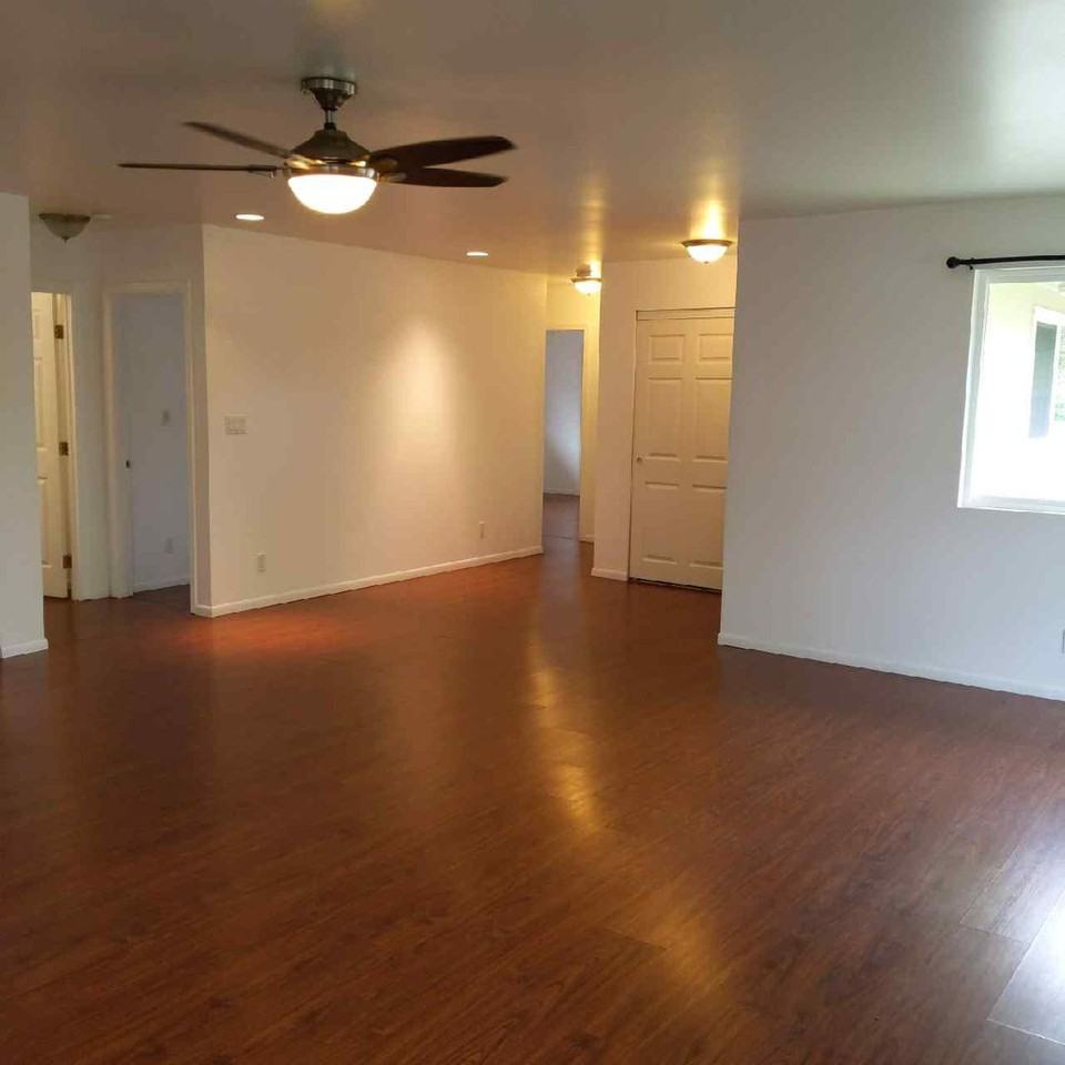 361D Olomana St - Photo 6 of 16