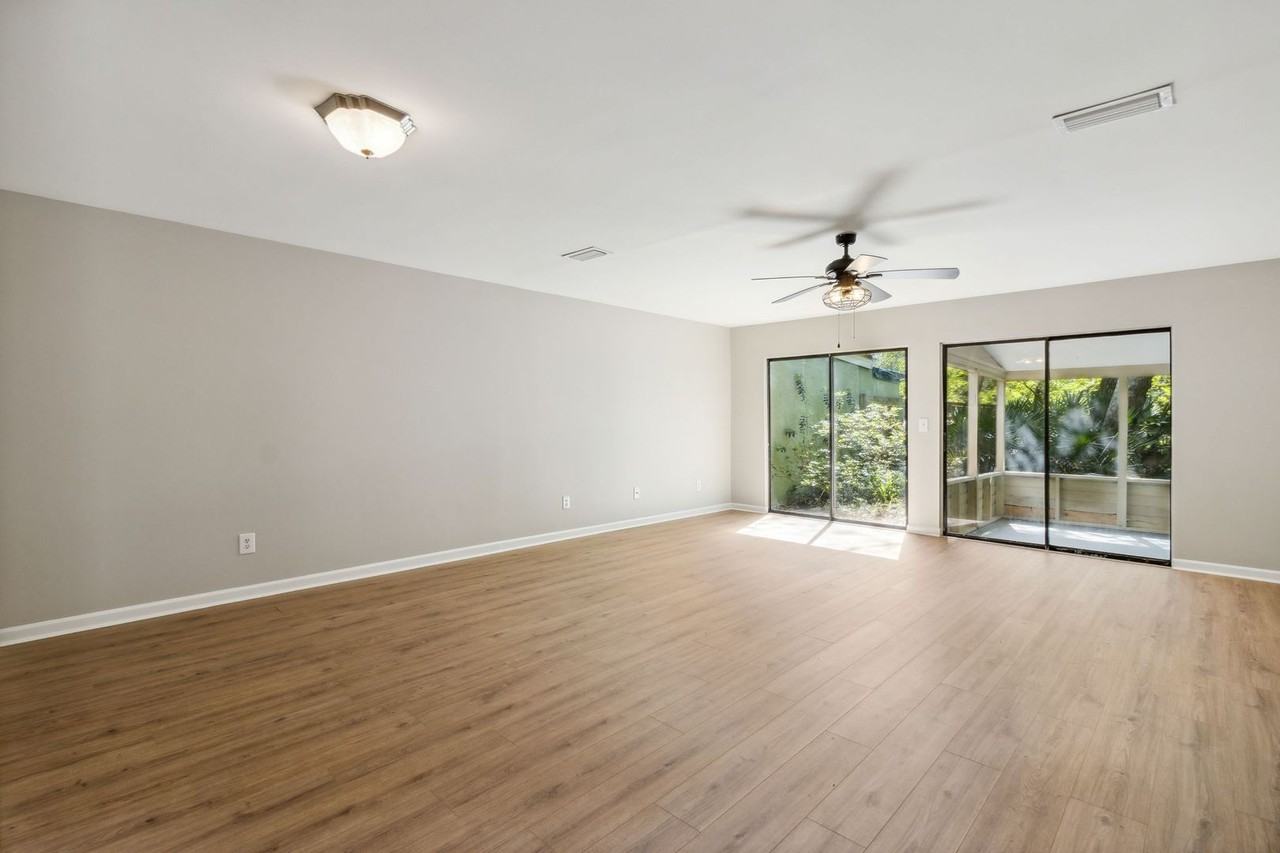 1786 Mariners Walk - Photo 5 of 50