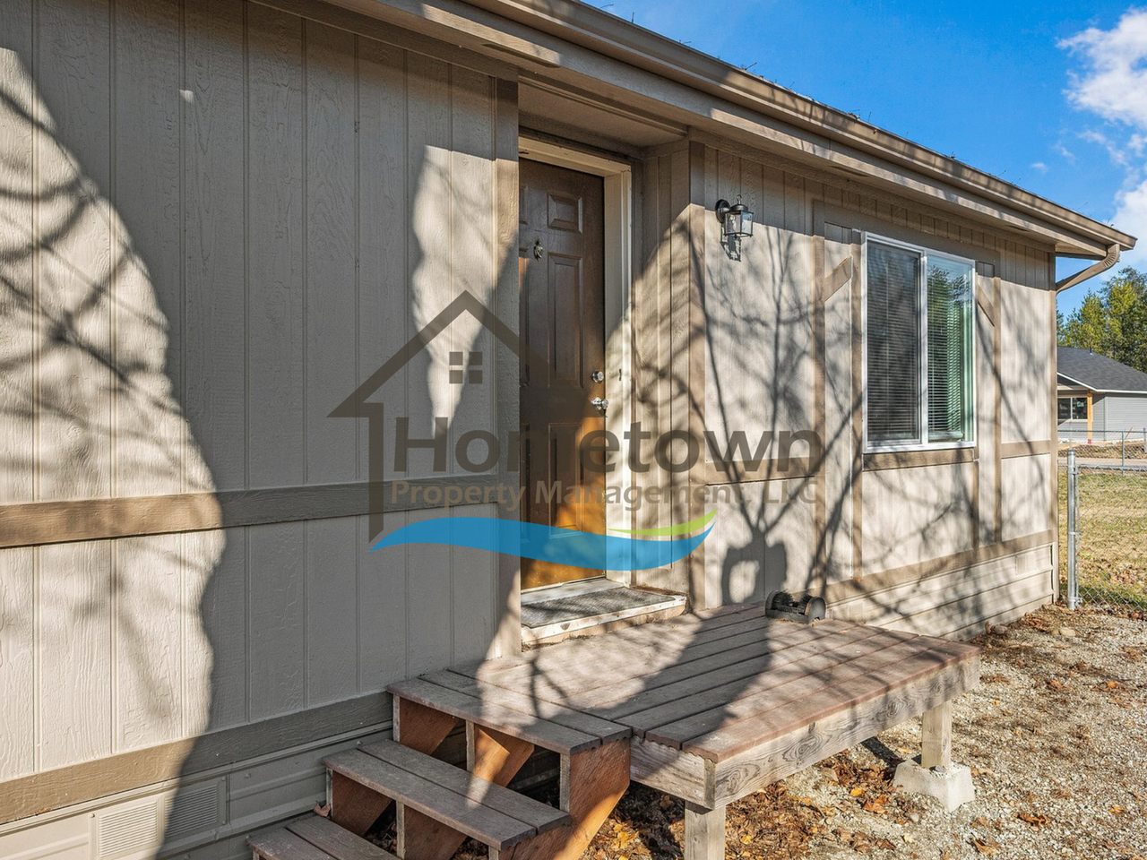 5549 E Grove Ave - Photo 3 of 25