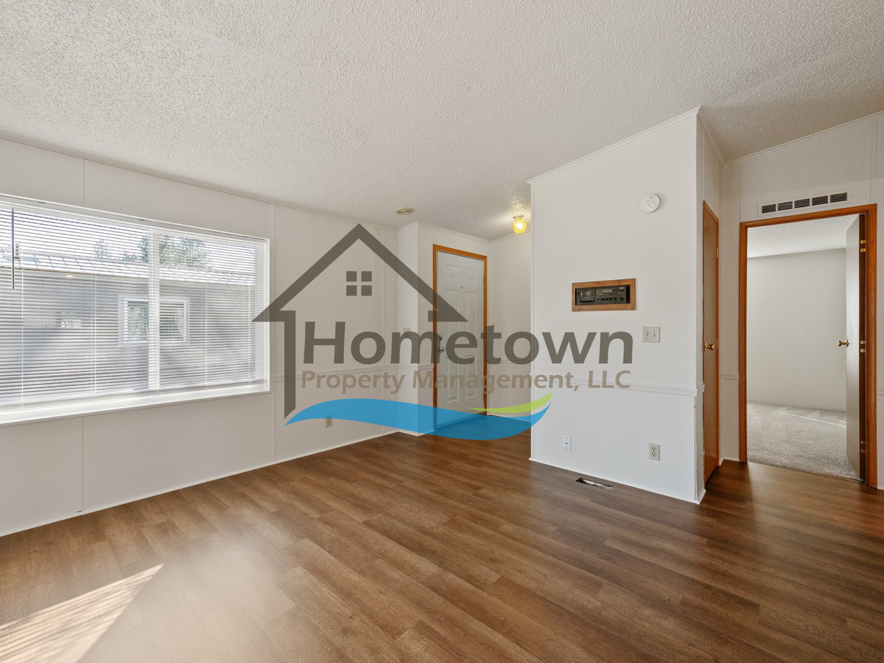 5549 E Grove Ave - Photo 4 of 25