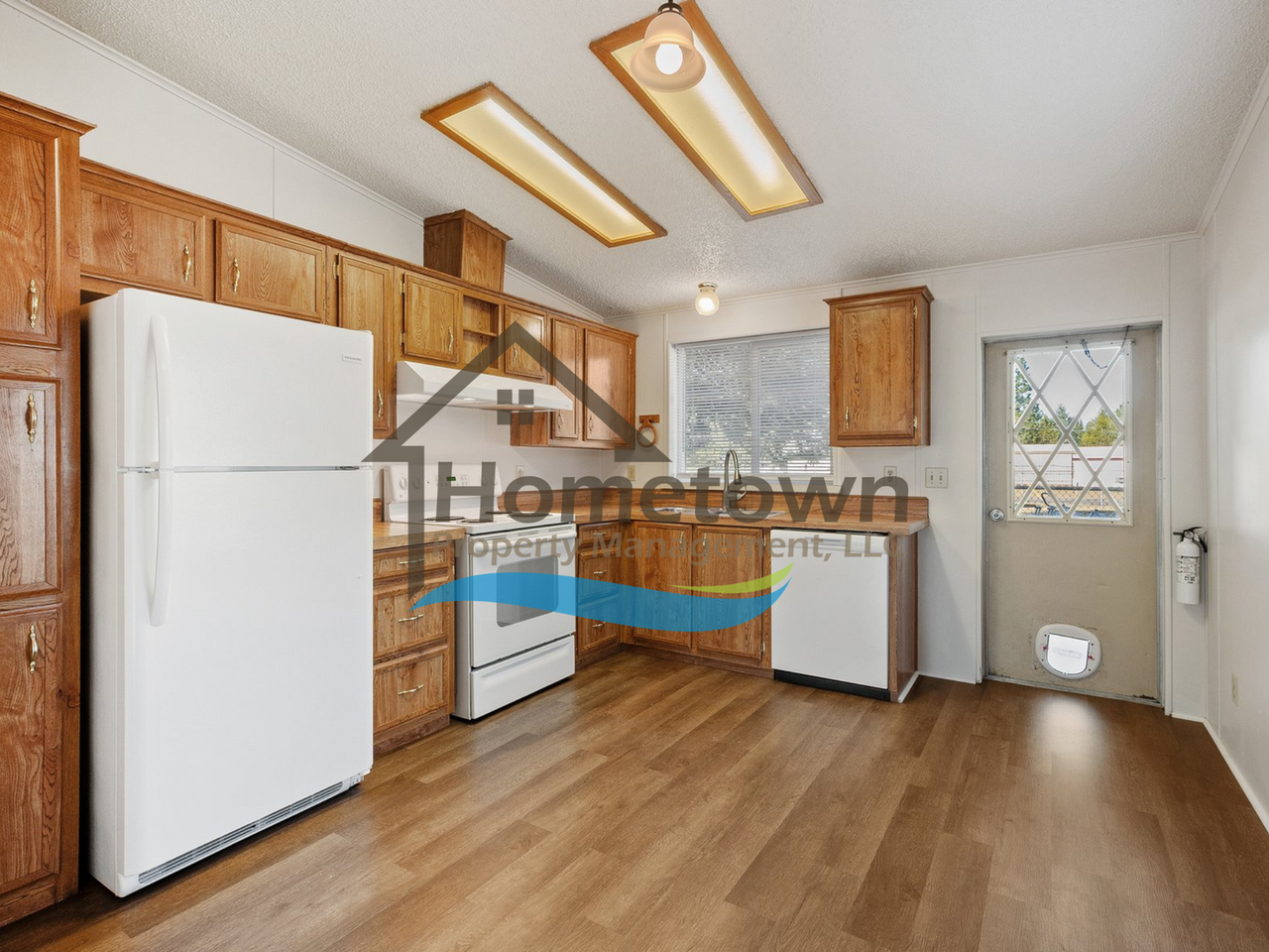 5549 E Grove Ave - Photo 7 of 25