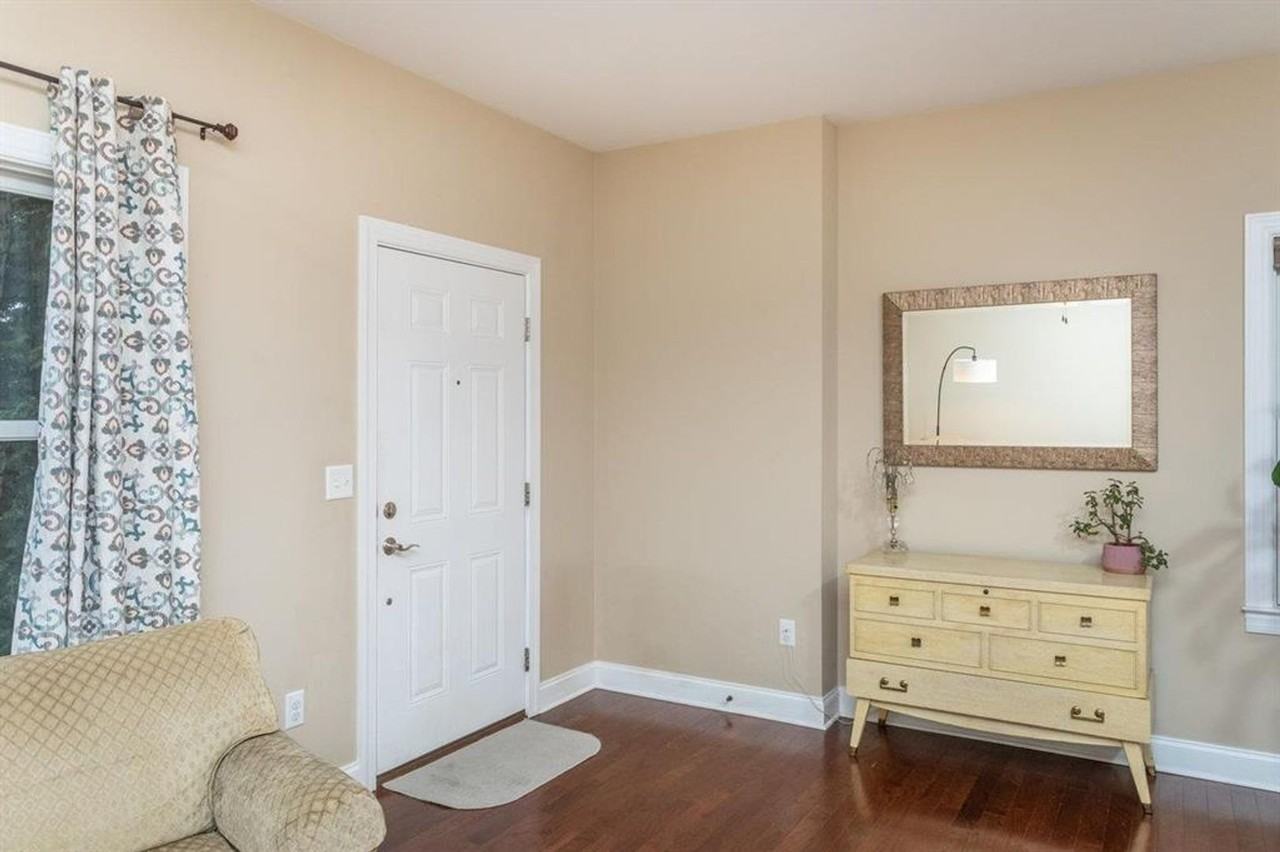 342 Sapphire Dr - Photo 5 of 37